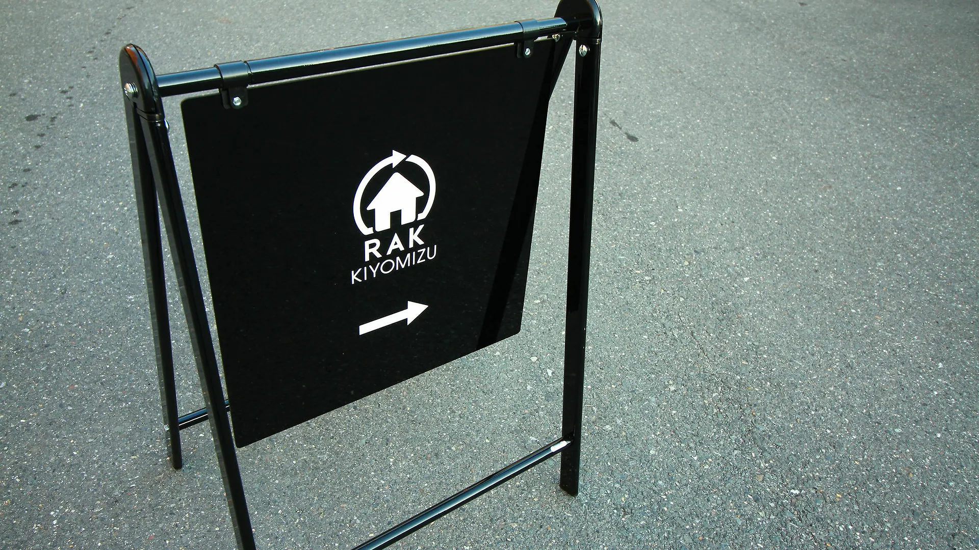 RAK KIYOMIZU - for one person - 1人旅専用HOSTEL 京都 0*,  日本
